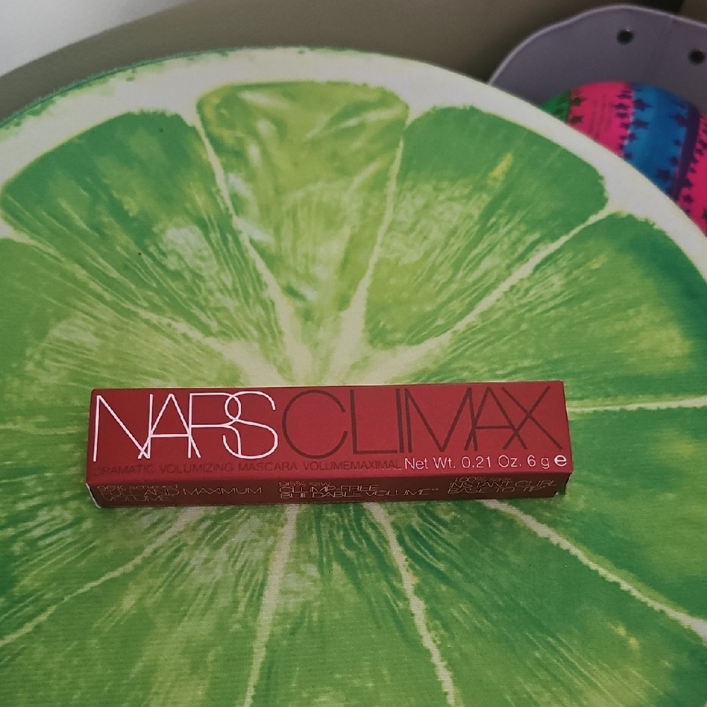 NARS Climax Mascara - Bold Red